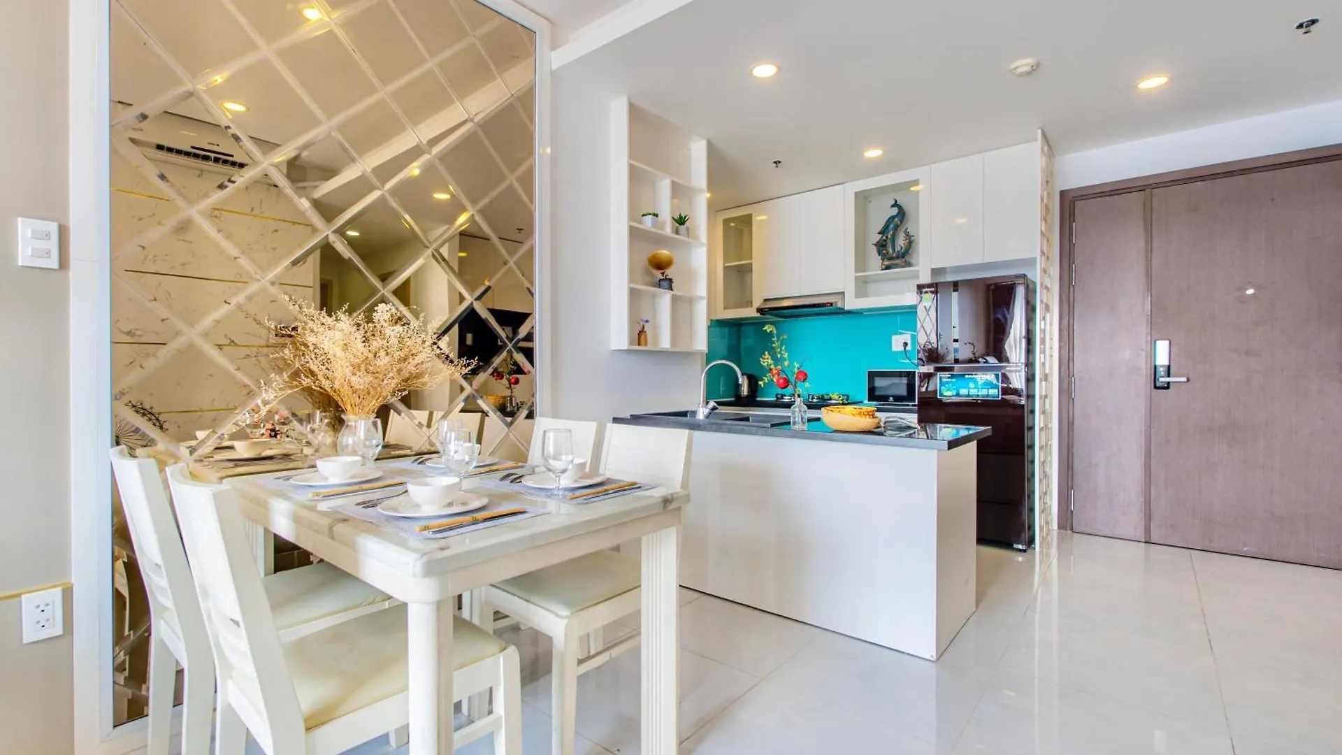Innside Apartment - Rivergate Residence, Free Gym And Pool Ho Chi Minh City